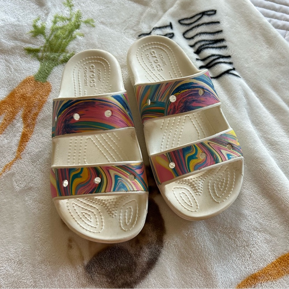 Crocs slides